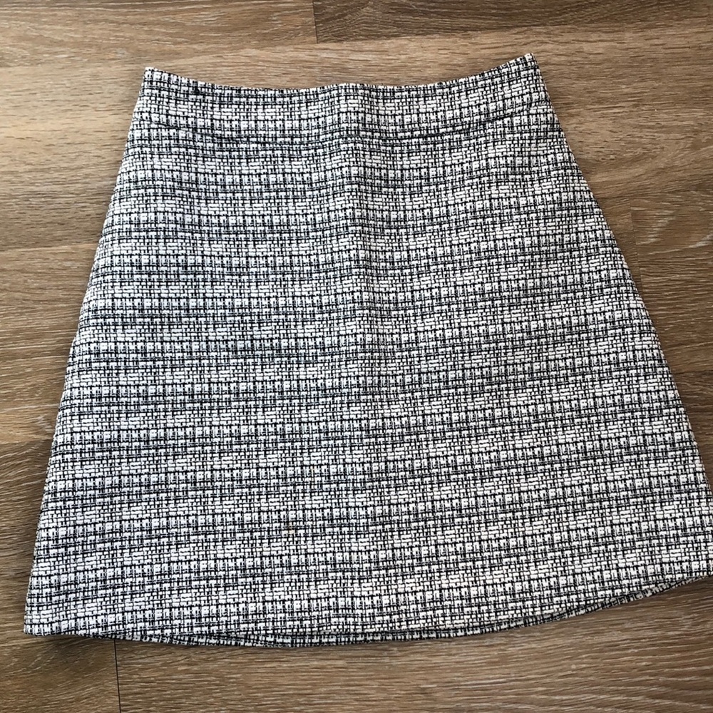 Patterned skirt mini skirt